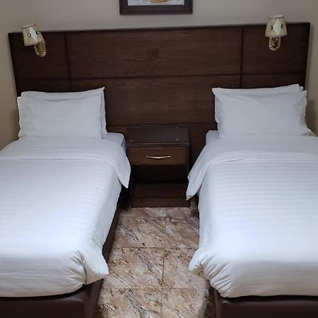 Karam Inn Акаба Екстер'єр фото