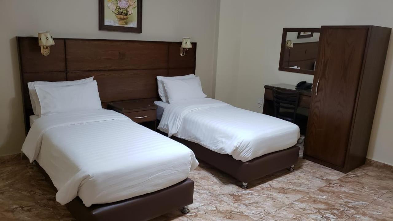 Karam Inn Акаба Екстер'єр фото